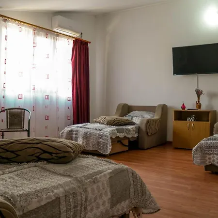 Hostel Let's Do! Sunshine Năvodari